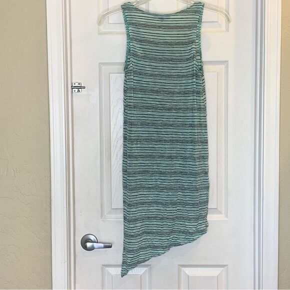 Saks Fifth Avenue Asymmetrical Tank Striped Size Medium - Picture 9 of 9